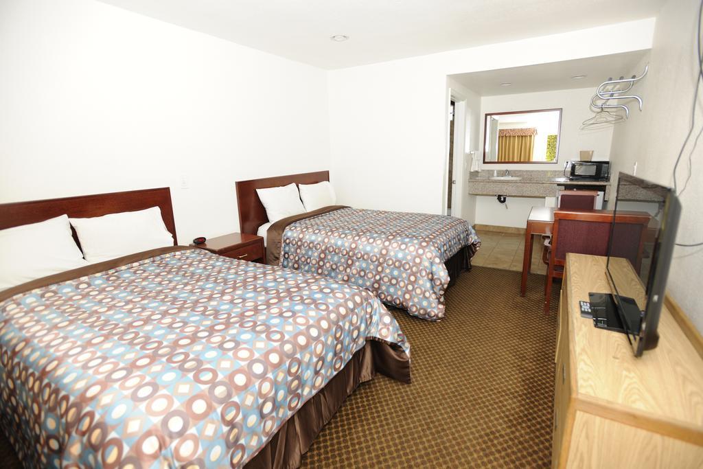 Victoria Motel Ventura Room photo